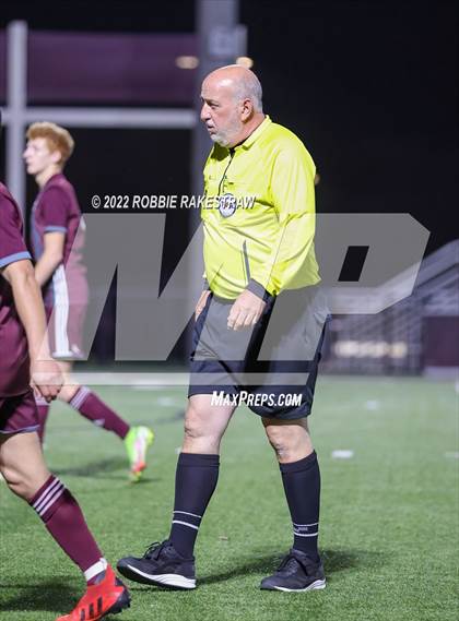 Thumbnail 1 in Whitehouse vs. Forney (UIL 5A Region II Area Playoff) photogallery.