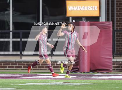 Thumbnail 1 in Whitehouse vs. Forney (UIL 5A Region II Area Playoff) photogallery.