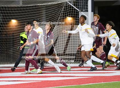 Thumbnail 3 in Whitehouse vs. Forney (UIL 5A Region II Area Playoff) photogallery.
