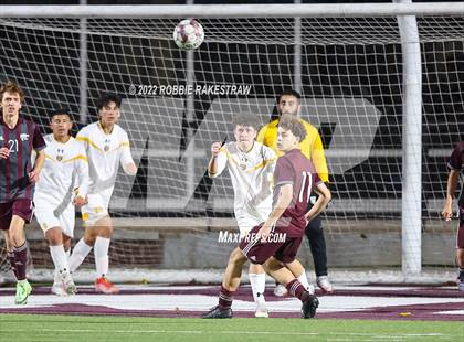 Thumbnail 2 in Whitehouse vs. Forney (UIL 5A Region II Area Playoff) photogallery.