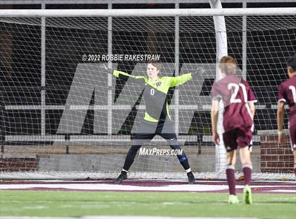 Thumbnail 1 in Whitehouse vs. Forney (UIL 5A Region II Area Playoff) photogallery.