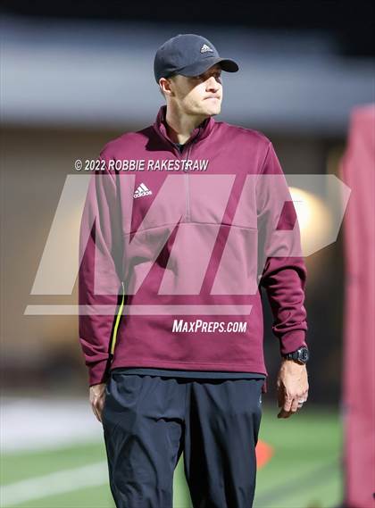 Thumbnail 1 in Whitehouse vs. Forney (UIL 5A Region II Area Playoff) photogallery.