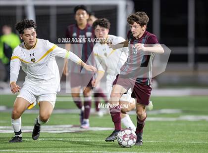 Thumbnail 1 in Whitehouse vs. Forney (UIL 5A Region II Area Playoff) photogallery.