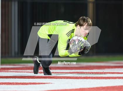 Thumbnail 3 in Whitehouse vs. Forney (UIL 5A Region II Area Playoff) photogallery.