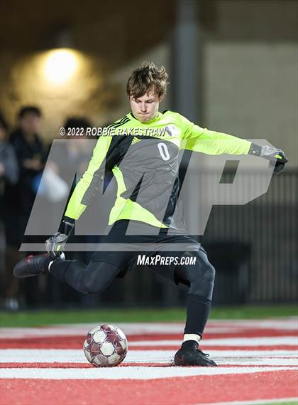 Thumbnail 1 in Whitehouse vs. Forney (UIL 5A Region II Area Playoff) photogallery.