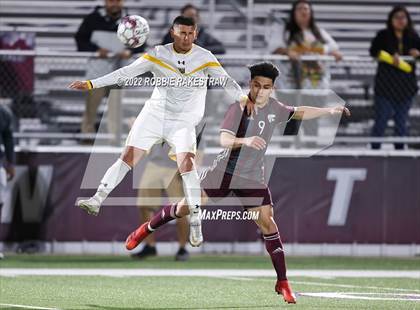 Thumbnail 3 in Whitehouse vs. Forney (UIL 5A Region II Area Playoff) photogallery.