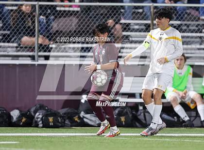 Thumbnail 2 in Whitehouse vs. Forney (UIL 5A Region II Area Playoff) photogallery.