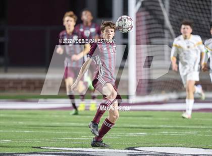 Thumbnail 1 in Whitehouse vs. Forney (UIL 5A Region II Area Playoff) photogallery.