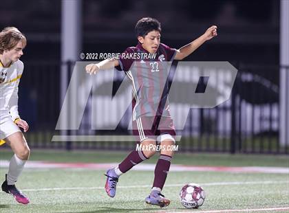 Thumbnail 3 in Whitehouse vs. Forney (UIL 5A Region II Area Playoff) photogallery.