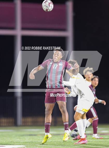 Thumbnail 3 in Whitehouse vs. Forney (UIL 5A Region II Area Playoff) photogallery.