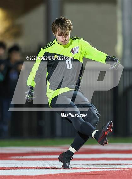 Thumbnail 2 in Whitehouse vs. Forney (UIL 5A Region II Area Playoff) photogallery.