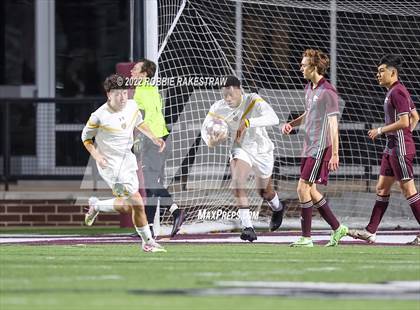 Thumbnail 3 in Whitehouse vs. Forney (UIL 5A Region II Area Playoff) photogallery.