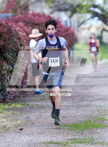 Thumbnail 1 in River Bluff Cross Country Meet photogallery.