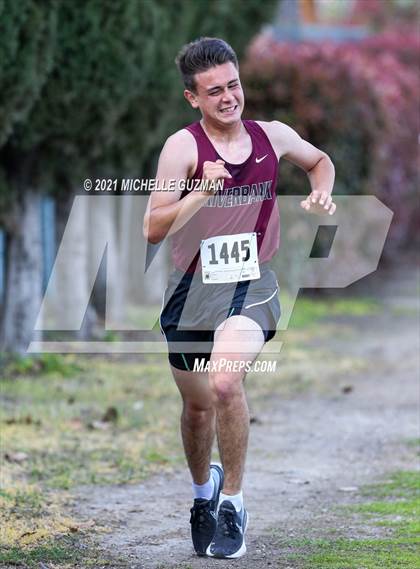Thumbnail 3 in River Bluff Cross Country Meet photogallery.