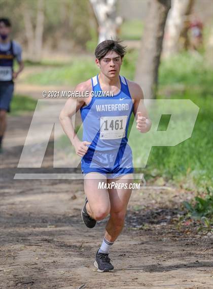 Thumbnail 1 in River Bluff Cross Country Meet photogallery.