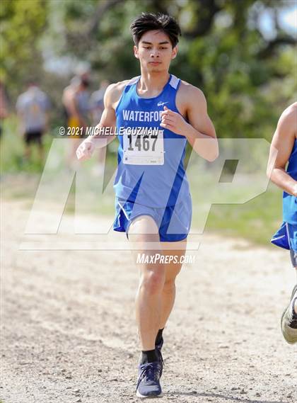 Thumbnail 1 in River Bluff Cross Country Meet photogallery.