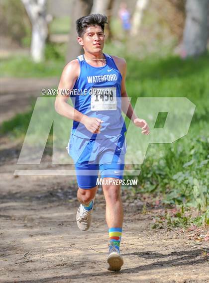 Thumbnail 1 in River Bluff Cross Country Meet photogallery.