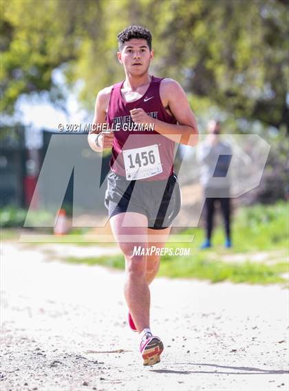 Thumbnail 2 in River Bluff Cross Country Meet photogallery.