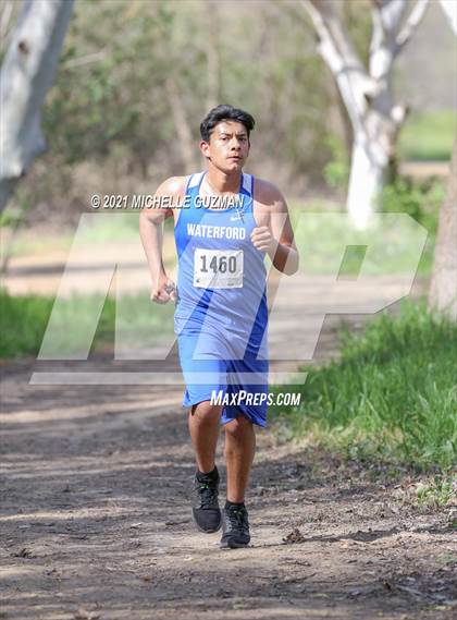 Thumbnail 2 in River Bluff Cross Country Meet photogallery.