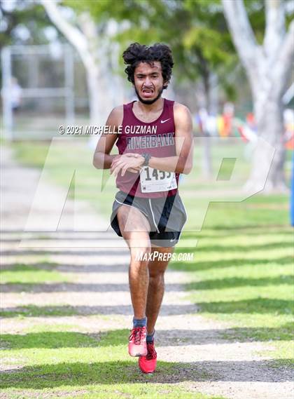 Thumbnail 3 in River Bluff Cross Country Meet photogallery.