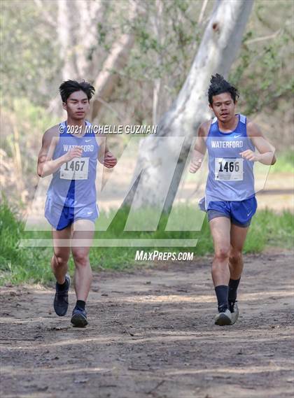 Thumbnail 3 in River Bluff Cross Country Meet photogallery.