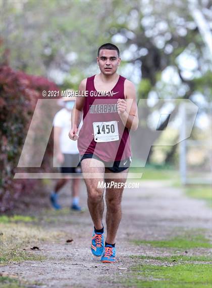 Thumbnail 2 in River Bluff Cross Country Meet photogallery.