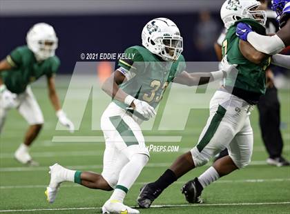 Thumbnail 1 in DeSoto vs. Duncanville (UIL 6A D1 Quarterfinal Playoff) photogallery.