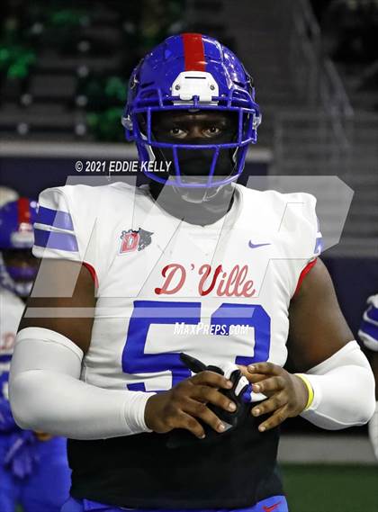 Thumbnail 2 in DeSoto vs. Duncanville (UIL 6A D1 Quarterfinal Playoff) photogallery.