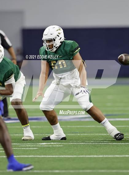 Thumbnail 2 in DeSoto vs. Duncanville (UIL 6A D1 Quarterfinal Playoff) photogallery.