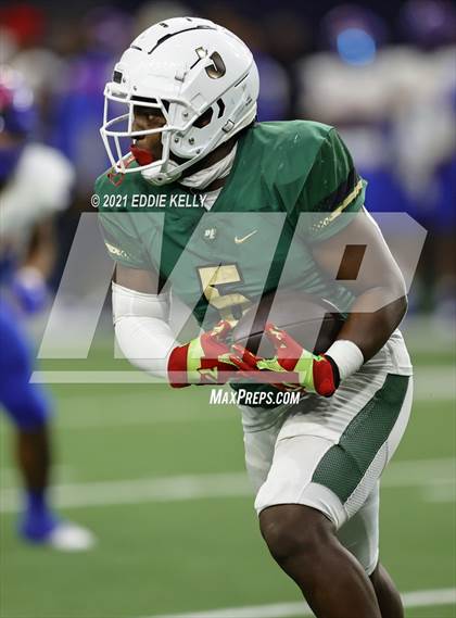 Thumbnail 1 in DeSoto vs. Duncanville (UIL 6A D1 Quarterfinal Playoff) photogallery.