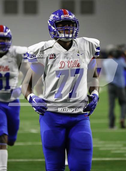Thumbnail 3 in DeSoto vs. Duncanville (UIL 6A D1 Quarterfinal Playoff) photogallery.