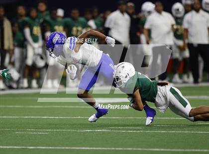 Thumbnail 3 in DeSoto vs. Duncanville (UIL 6A D1 Quarterfinal Playoff) photogallery.