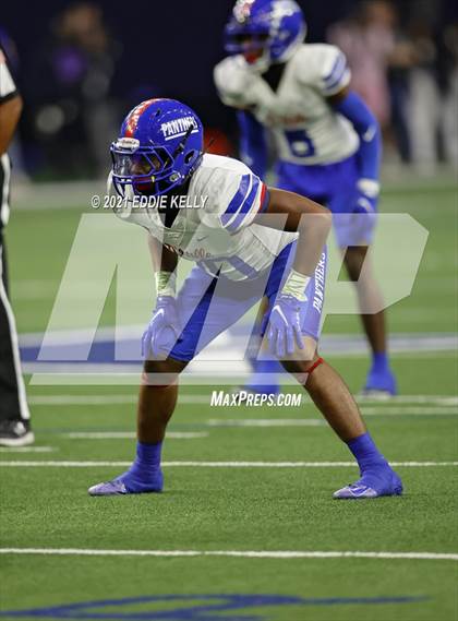 Thumbnail 2 in DeSoto vs. Duncanville (UIL 6A D1 Quarterfinal Playoff) photogallery.