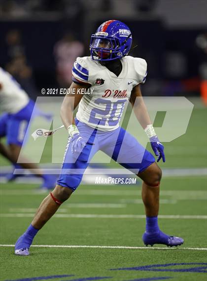 Thumbnail 2 in DeSoto vs. Duncanville (UIL 6A D1 Quarterfinal Playoff) photogallery.