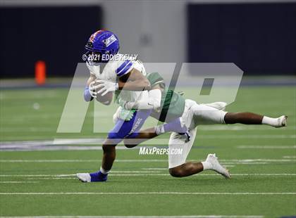 Thumbnail 2 in DeSoto vs. Duncanville (UIL 6A D1 Quarterfinal Playoff) photogallery.