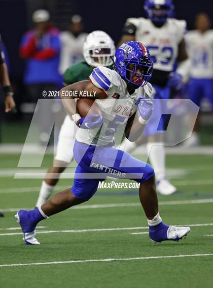 Thumbnail 3 in DeSoto vs. Duncanville (UIL 6A D1 Quarterfinal Playoff) photogallery.