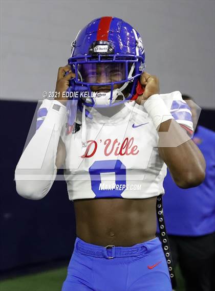 Thumbnail 3 in DeSoto vs. Duncanville (UIL 6A D1 Quarterfinal Playoff) photogallery.