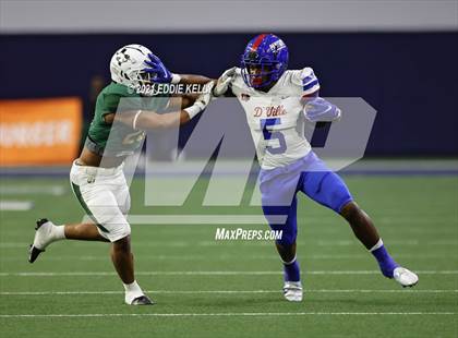 Thumbnail 2 in DeSoto vs. Duncanville (UIL 6A D1 Quarterfinal Playoff) photogallery.