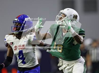 Thumbnail 1 in DeSoto vs. Duncanville (UIL 6A D1 Quarterfinal Playoff) photogallery.