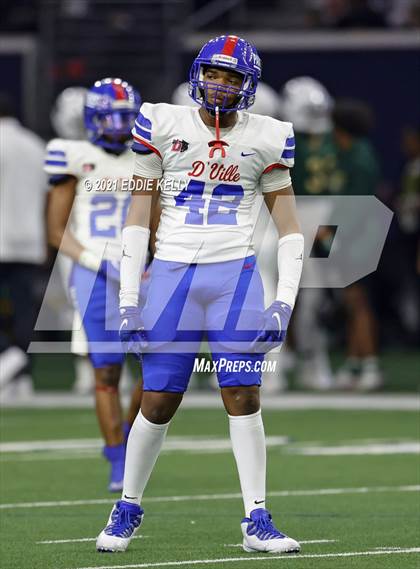 Thumbnail 1 in DeSoto vs. Duncanville (UIL 6A D1 Quarterfinal Playoff) photogallery.