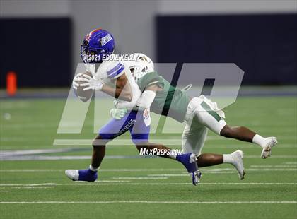 Thumbnail 1 in DeSoto vs. Duncanville (UIL 6A D1 Quarterfinal Playoff) photogallery.