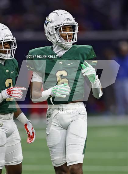 Thumbnail 3 in DeSoto vs. Duncanville (UIL 6A D1 Quarterfinal Playoff) photogallery.