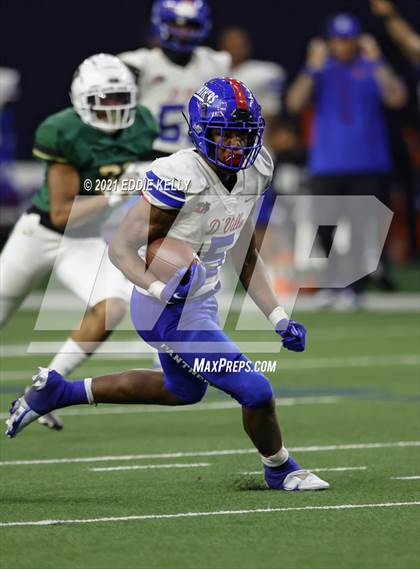 Thumbnail 1 in DeSoto vs. Duncanville (UIL 6A D1 Quarterfinal Playoff) photogallery.