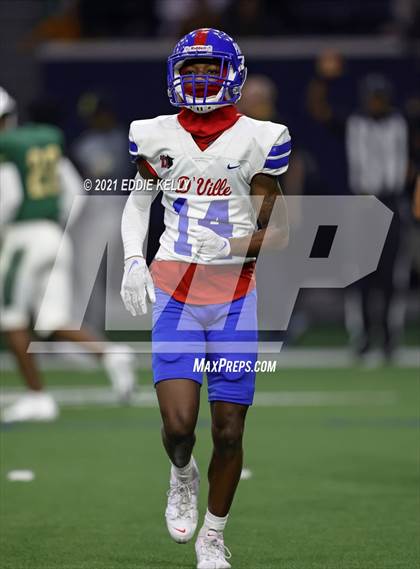 Thumbnail 1 in DeSoto vs. Duncanville (UIL 6A D1 Quarterfinal Playoff) photogallery.