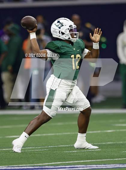Thumbnail 3 in DeSoto vs. Duncanville (UIL 6A D1 Quarterfinal Playoff) photogallery.