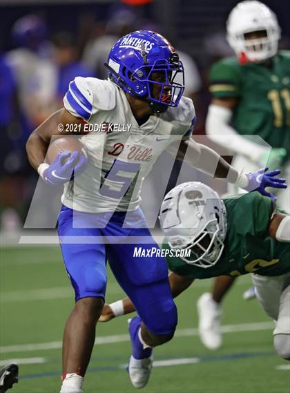 Thumbnail 1 in DeSoto vs. Duncanville (UIL 6A D1 Quarterfinal Playoff) photogallery.