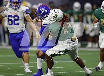 Thumbnail 2 in DeSoto vs. Duncanville (UIL 6A D1 Quarterfinal Playoff) photogallery.