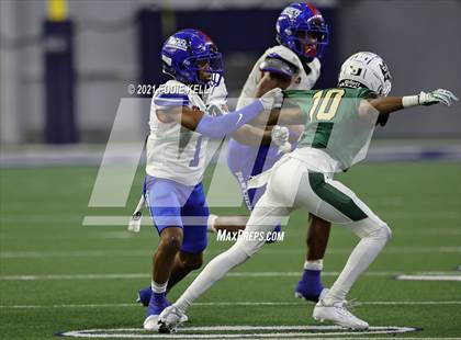 Thumbnail 3 in DeSoto vs. Duncanville (UIL 6A D1 Quarterfinal Playoff) photogallery.