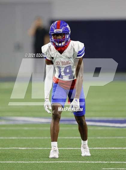 Thumbnail 3 in DeSoto vs. Duncanville (UIL 6A D1 Quarterfinal Playoff) photogallery.