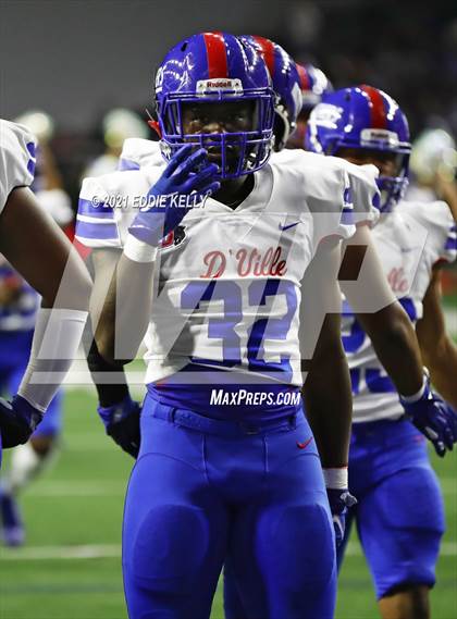 Thumbnail 2 in DeSoto vs. Duncanville (UIL 6A D1 Quarterfinal Playoff) photogallery.